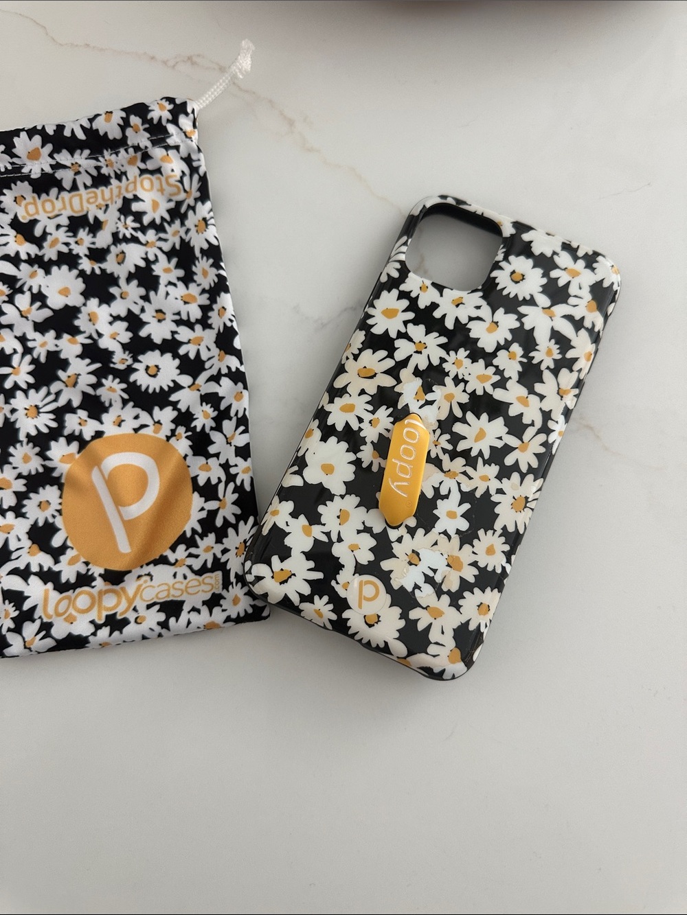 Loopy Case Black Daisy Phone Case with Yellow Accents
